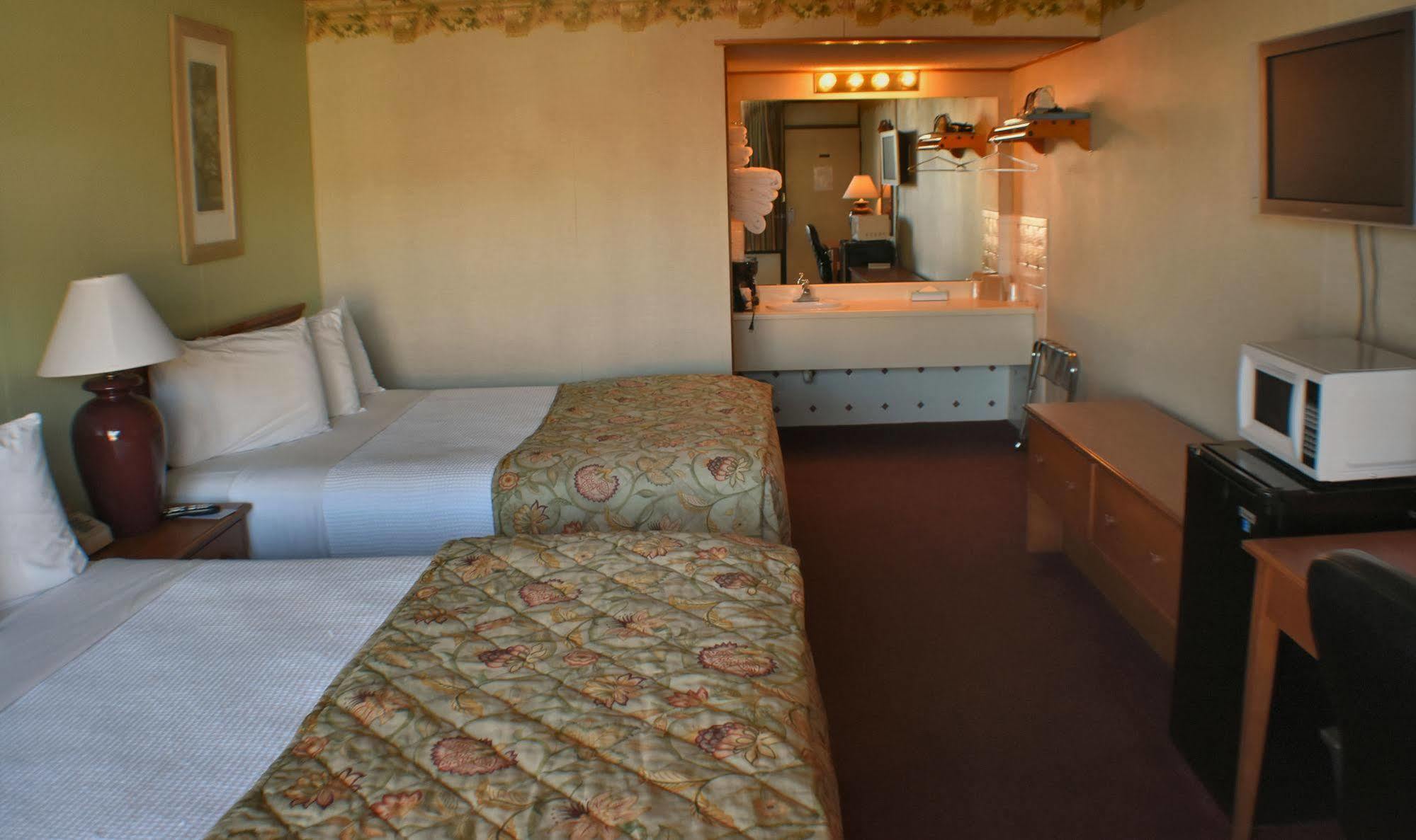 Baldknobbers Motor Inn Branson Exterior foto
